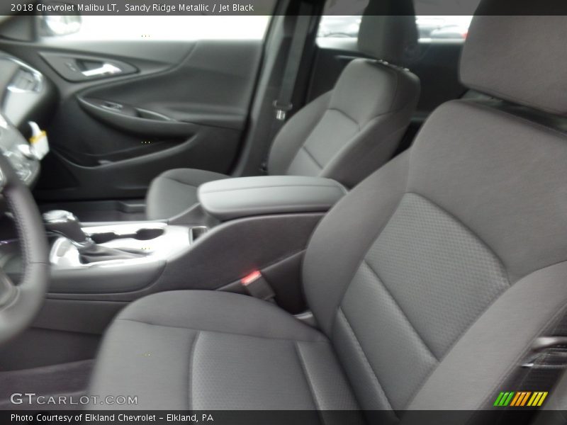 Sandy Ridge Metallic / Jet Black 2018 Chevrolet Malibu LT