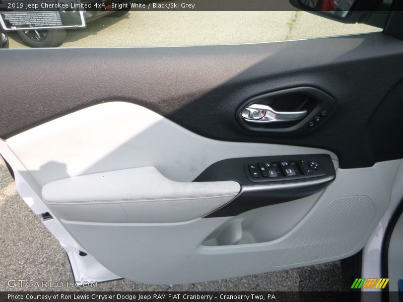 Bright White / Black/Ski Grey 2019 Jeep Cherokee Limited 4x4