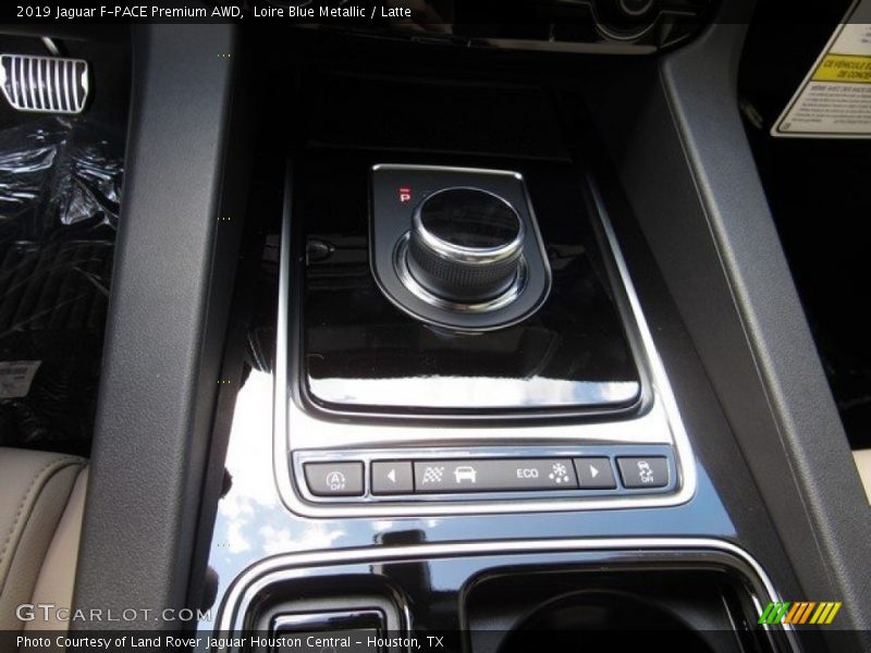 Loire Blue Metallic / Latte 2019 Jaguar F-PACE Premium AWD