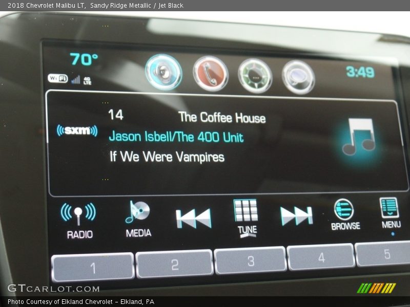 Sandy Ridge Metallic / Jet Black 2018 Chevrolet Malibu LT