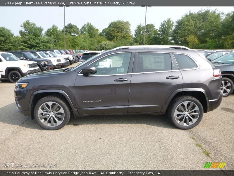 Granite Crystal Metallic / Black/Ski Grey 2019 Jeep Cherokee Overland 4x4