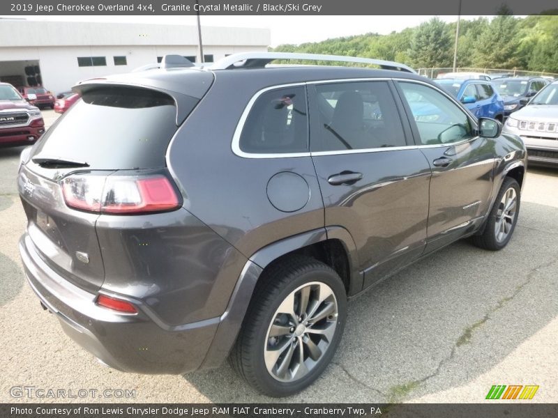 Granite Crystal Metallic / Black/Ski Grey 2019 Jeep Cherokee Overland 4x4