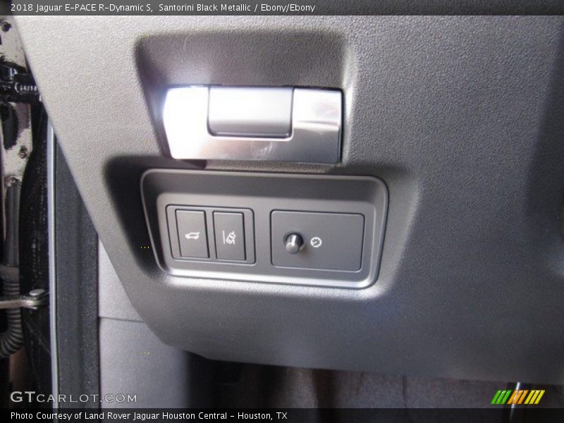 Santorini Black Metallic / Ebony/Ebony 2018 Jaguar E-PACE R-Dynamic S