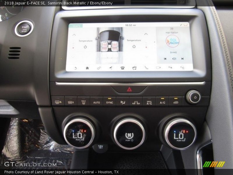 Santorini Black Metallic / Ebony/Ebony 2018 Jaguar E-PACE SE
