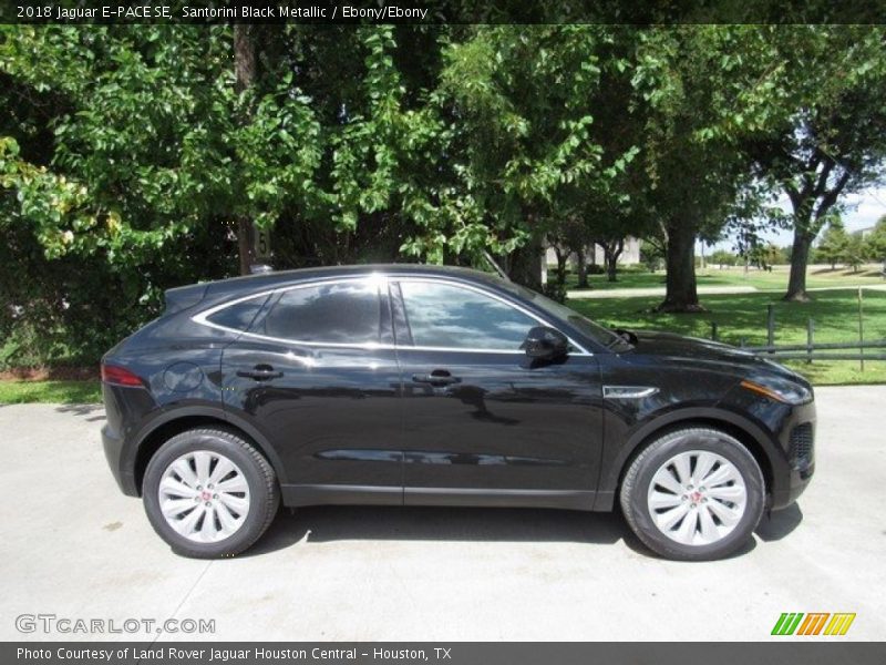 Santorini Black Metallic / Ebony/Ebony 2018 Jaguar E-PACE SE