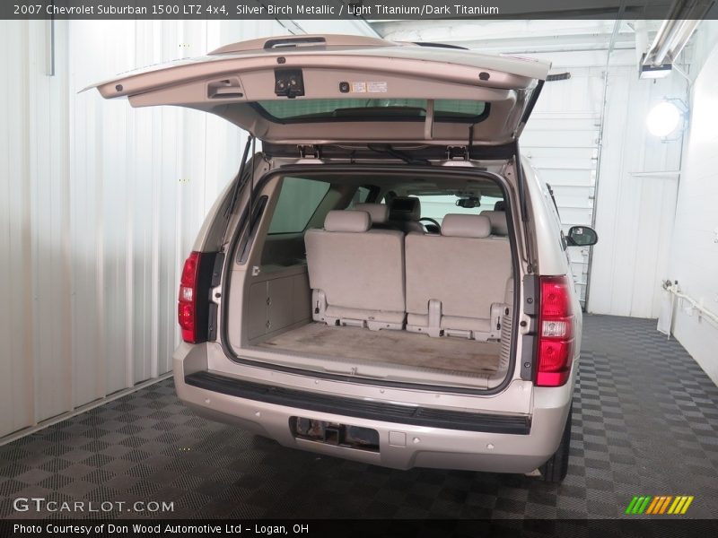 Silver Birch Metallic / Light Titanium/Dark Titanium 2007 Chevrolet Suburban 1500 LTZ 4x4