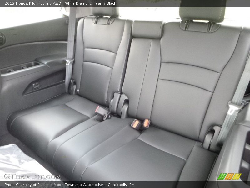 Rear Seat of 2019 Pilot Touring AWD