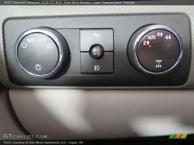 Silver Birch Metallic / Light Titanium/Dark Titanium 2007 Chevrolet Suburban 1500 LTZ 4x4