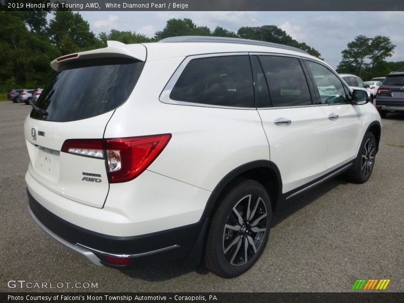 White Diamond Pearl / Beige 2019 Honda Pilot Touring AWD