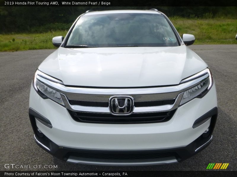 White Diamond Pearl / Beige 2019 Honda Pilot Touring AWD