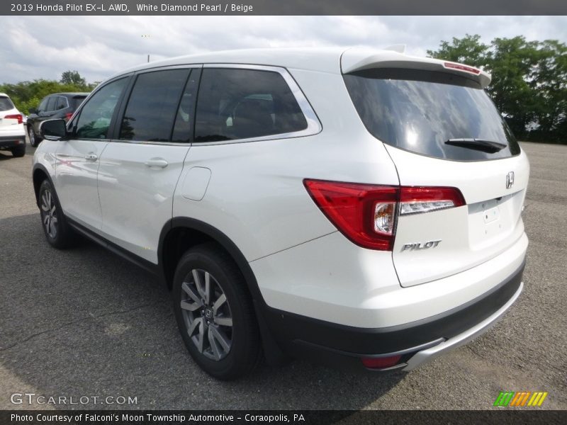 White Diamond Pearl / Beige 2019 Honda Pilot EX-L AWD