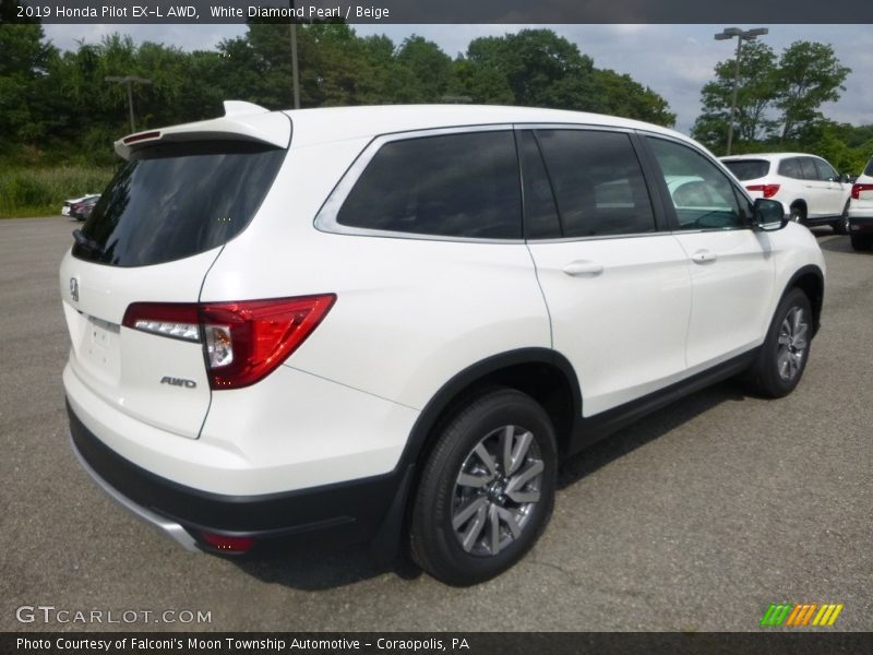 White Diamond Pearl / Beige 2019 Honda Pilot EX-L AWD