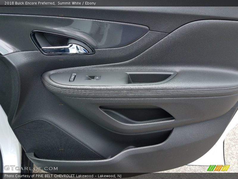 Summit White / Ebony 2018 Buick Encore Preferred