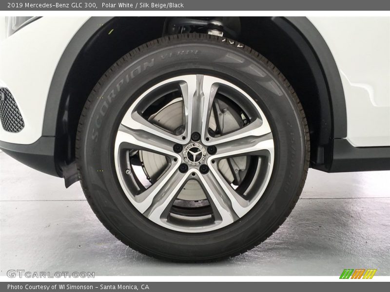  2019 GLC 300 Wheel