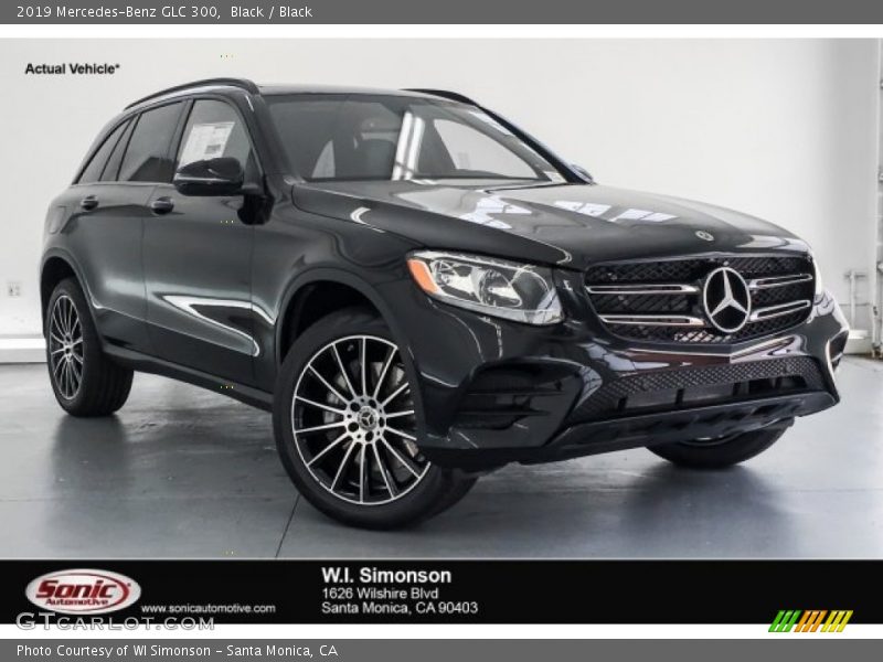 Black / Black 2019 Mercedes-Benz GLC 300