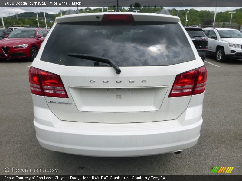 Vice White / Black 2018 Dodge Journey SE