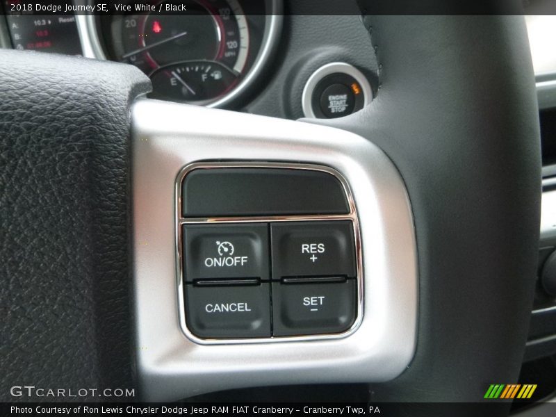 Vice White / Black 2018 Dodge Journey SE