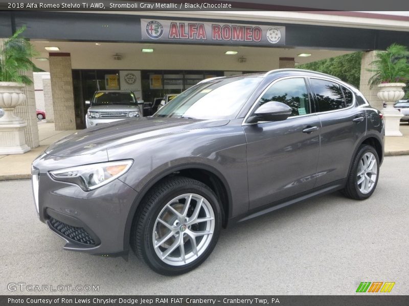 Stromboli Gray Metallic / Black/Chocolate 2018 Alfa Romeo Stelvio Ti AWD