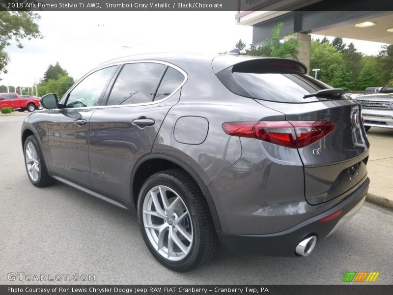 Stromboli Gray Metallic / Black/Chocolate 2018 Alfa Romeo Stelvio Ti AWD