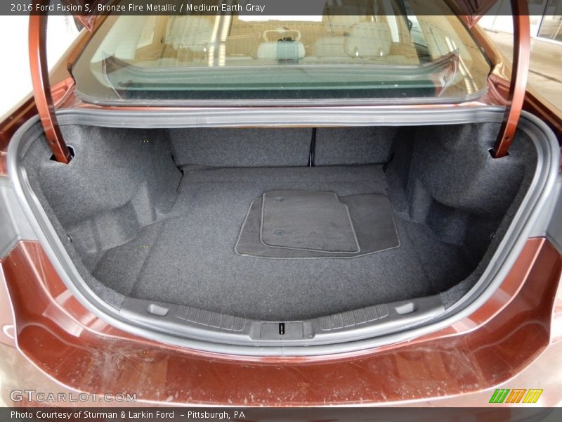 Bronze Fire Metallic / Medium Earth Gray 2016 Ford Fusion S