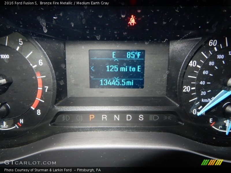 Bronze Fire Metallic / Medium Earth Gray 2016 Ford Fusion S