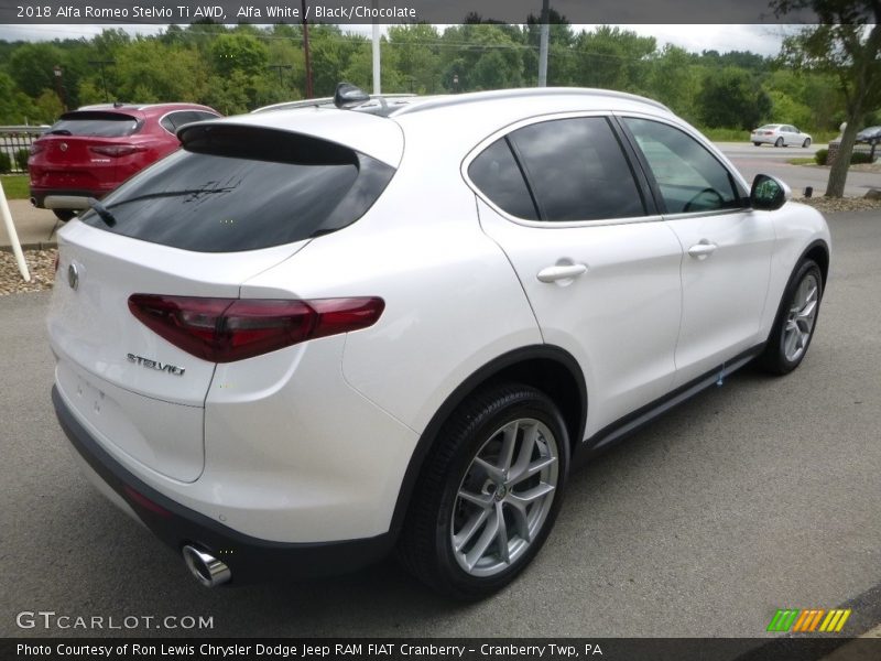 Alfa White / Black/Chocolate 2018 Alfa Romeo Stelvio Ti AWD