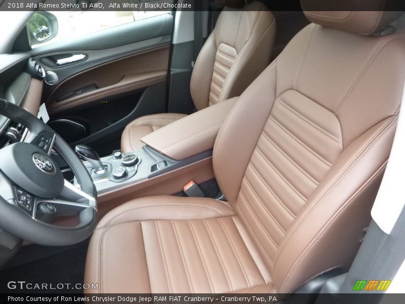 Alfa White / Black/Chocolate 2018 Alfa Romeo Stelvio Ti AWD