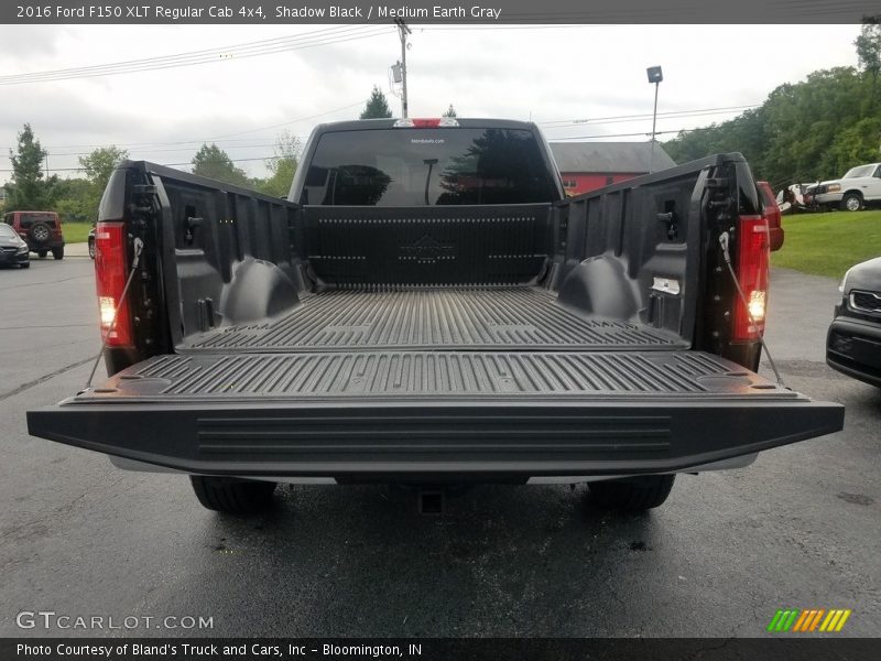 Shadow Black / Medium Earth Gray 2016 Ford F150 XLT Regular Cab 4x4