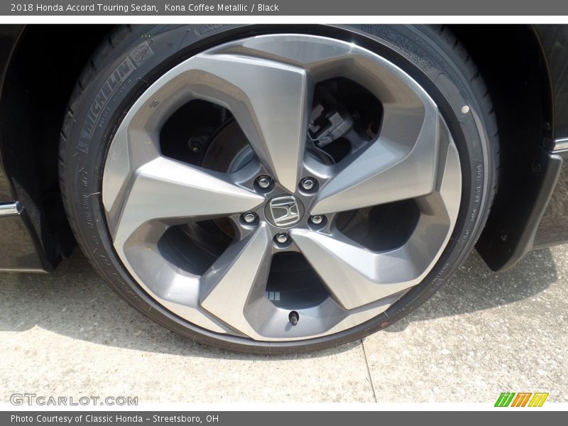 Kona Coffee Metallic / Black 2018 Honda Accord Touring Sedan