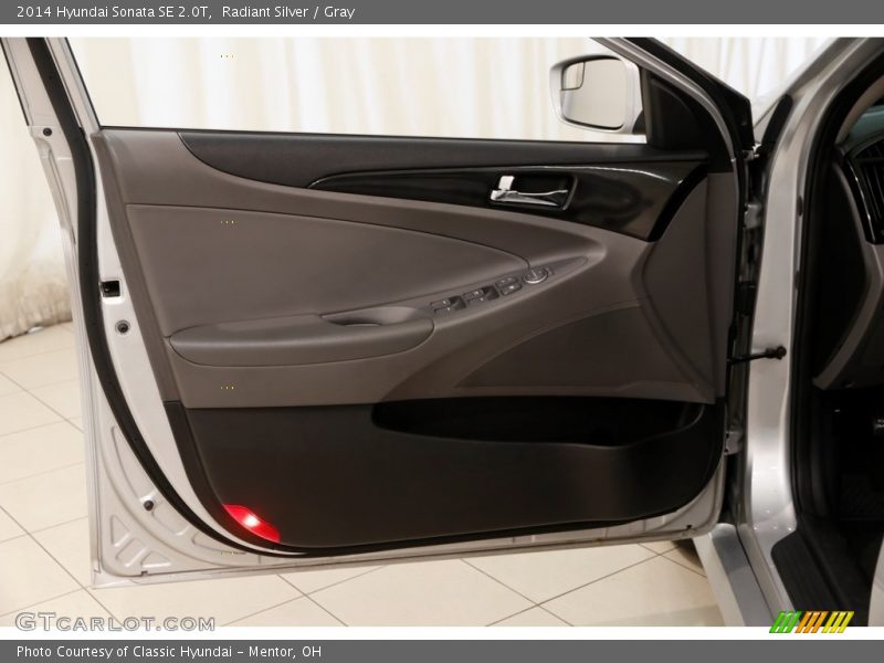 Radiant Silver / Gray 2014 Hyundai Sonata SE 2.0T