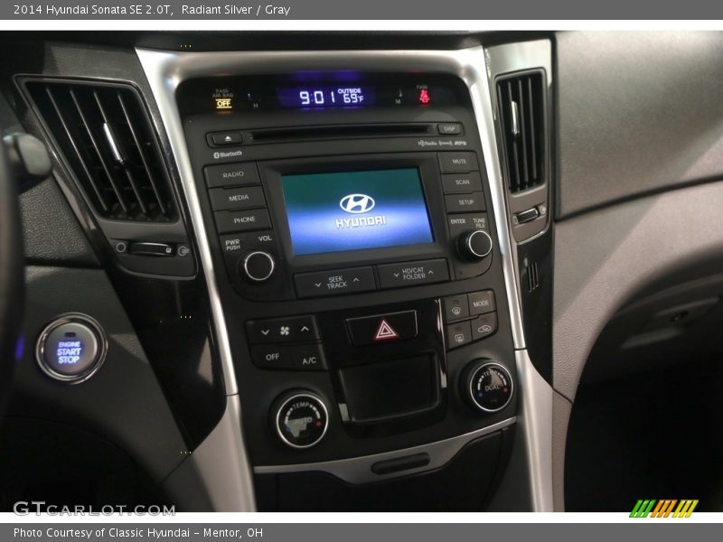 Radiant Silver / Gray 2014 Hyundai Sonata SE 2.0T