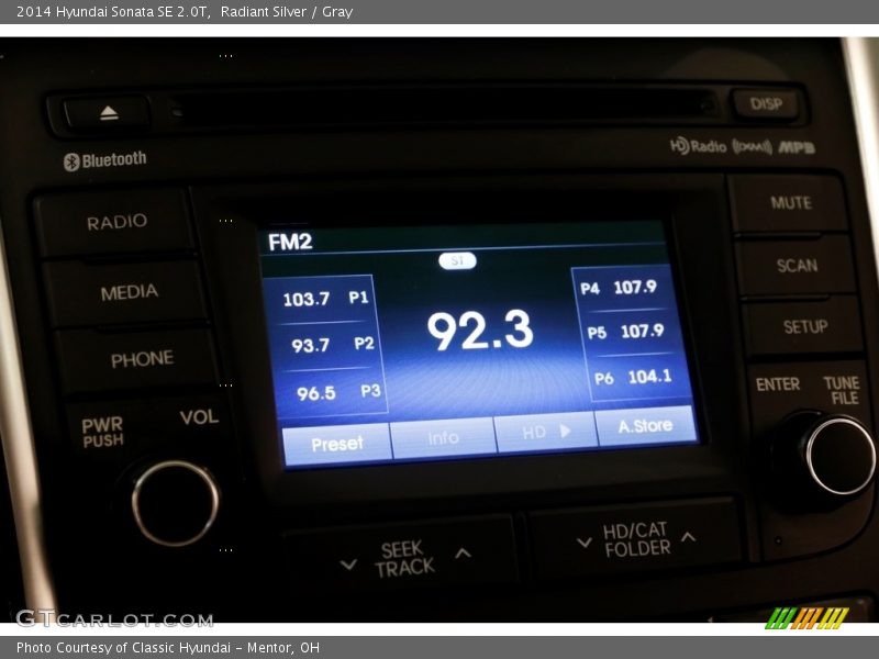 Radiant Silver / Gray 2014 Hyundai Sonata SE 2.0T