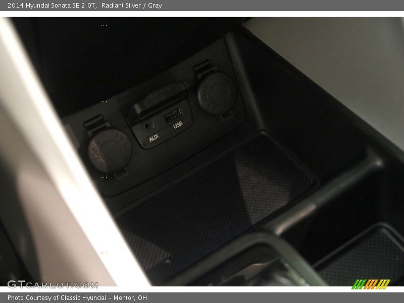 Radiant Silver / Gray 2014 Hyundai Sonata SE 2.0T