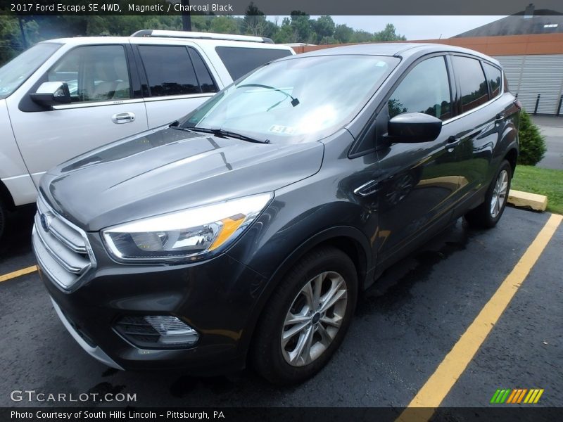 Magnetic / Charcoal Black 2017 Ford Escape SE 4WD