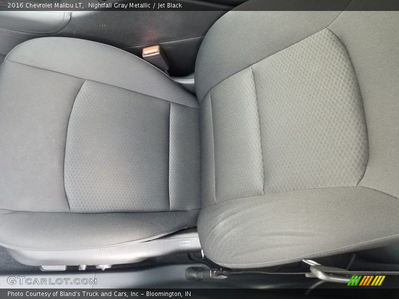 Nightfall Gray Metallic / Jet Black 2016 Chevrolet Malibu LT