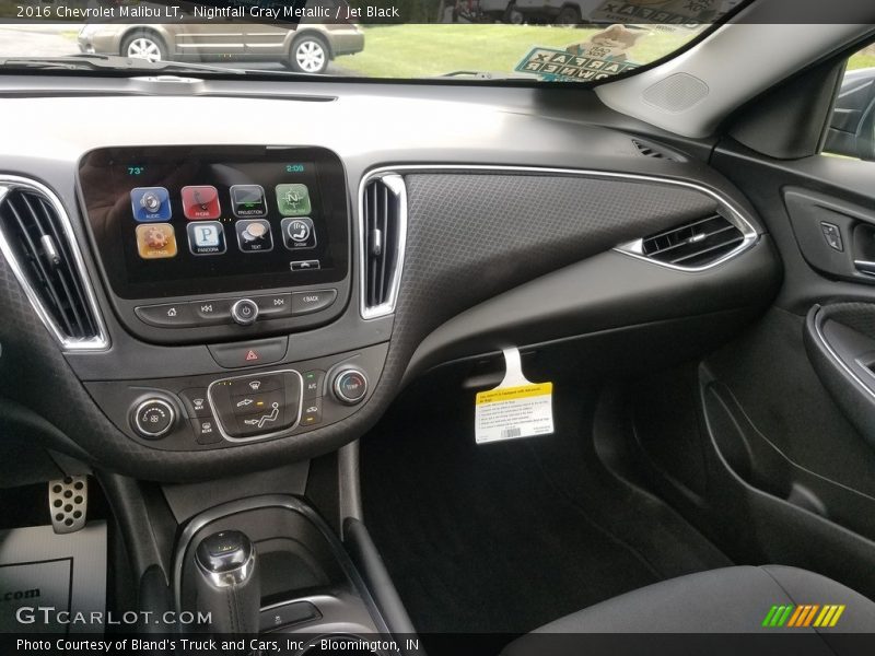 Nightfall Gray Metallic / Jet Black 2016 Chevrolet Malibu LT