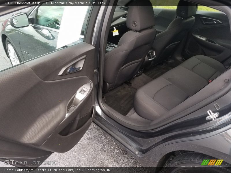 Nightfall Gray Metallic / Jet Black 2016 Chevrolet Malibu LT