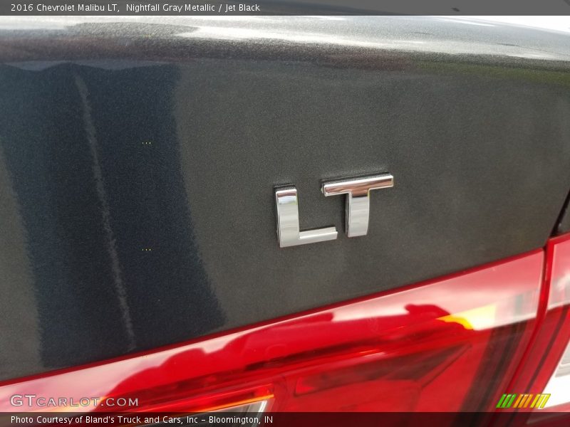 Nightfall Gray Metallic / Jet Black 2016 Chevrolet Malibu LT