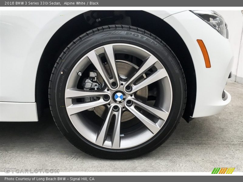 Alpine White / Black 2018 BMW 3 Series 330i Sedan