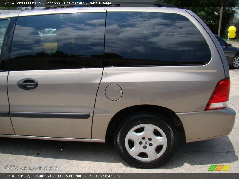 Arizona Beige Metallic / Pebble Beige 2004 Ford Freestar SE