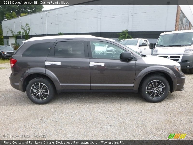 Granite Pearl / Black 2018 Dodge Journey SE