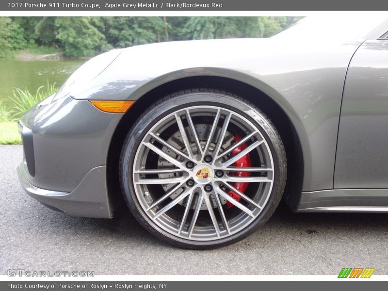 Agate Grey Metallic / Black/Bordeaux Red 2017 Porsche 911 Turbo Coupe