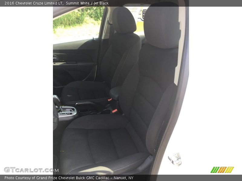 Summit White / Jet Black 2016 Chevrolet Cruze Limited LT