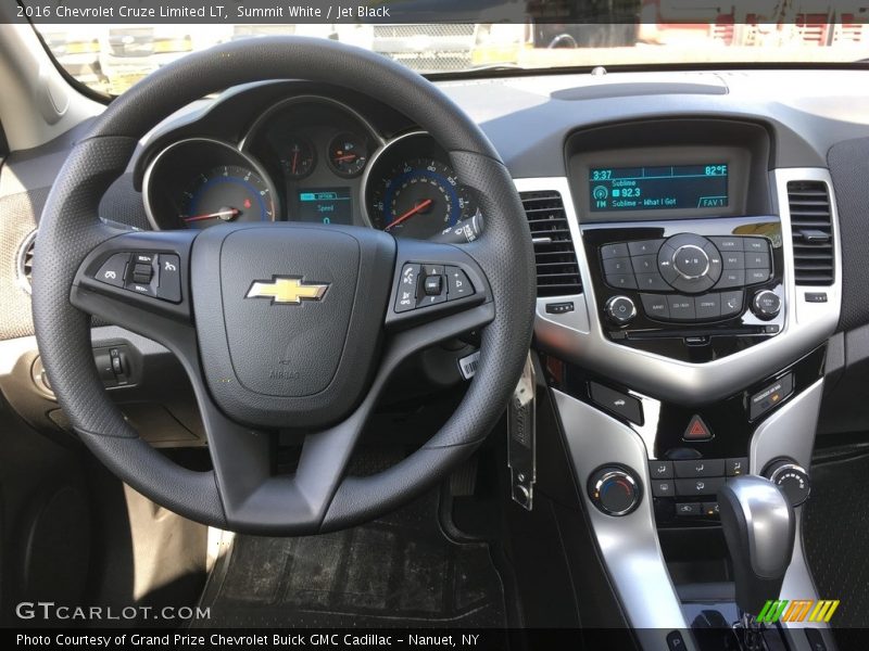 Summit White / Jet Black 2016 Chevrolet Cruze Limited LT
