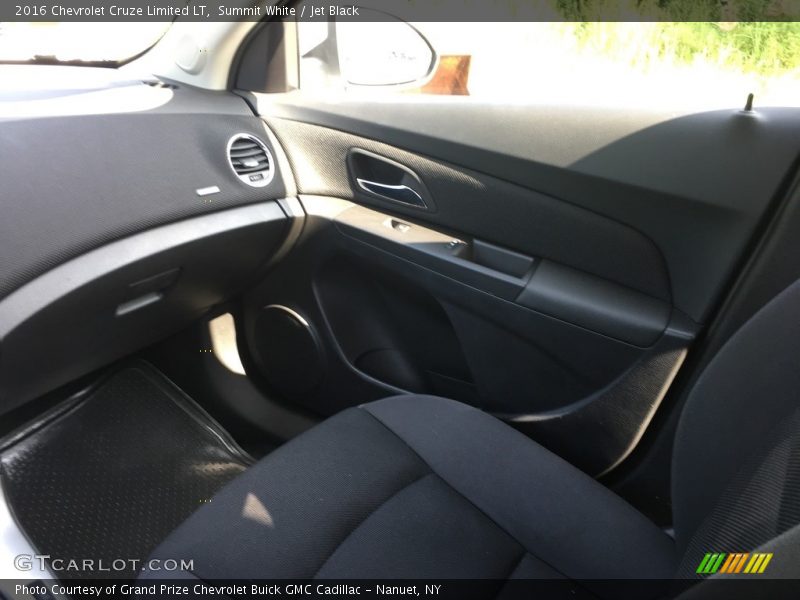 Summit White / Jet Black 2016 Chevrolet Cruze Limited LT