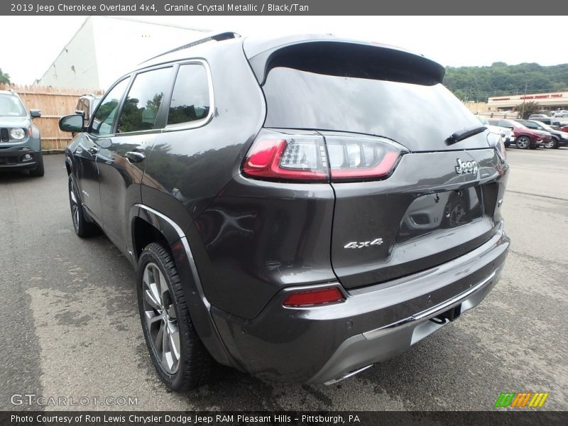 Granite Crystal Metallic / Black/Tan 2019 Jeep Cherokee Overland 4x4