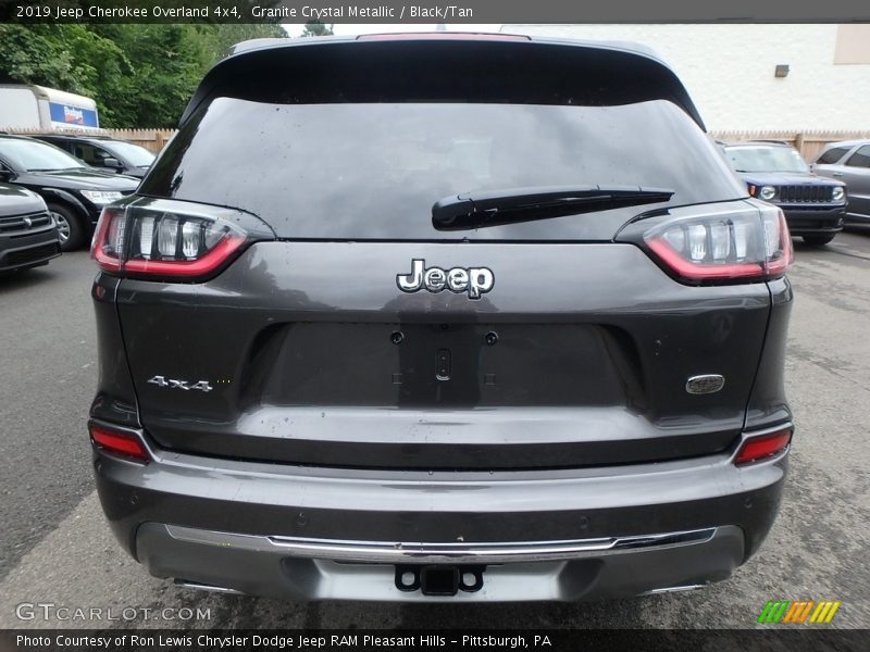 Granite Crystal Metallic / Black/Tan 2019 Jeep Cherokee Overland 4x4