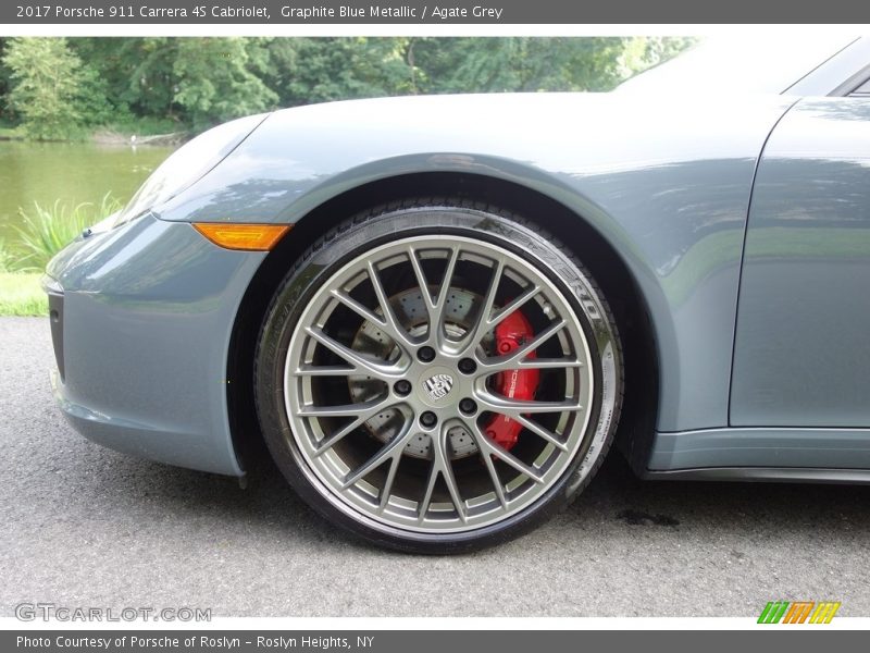  2017 911 Carrera 4S Cabriolet Wheel