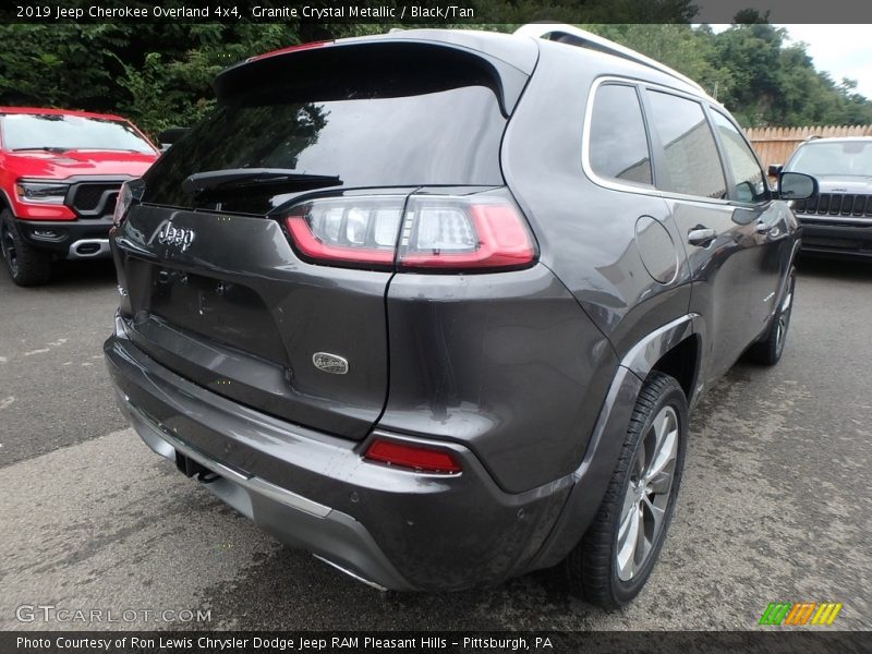 Granite Crystal Metallic / Black/Tan 2019 Jeep Cherokee Overland 4x4