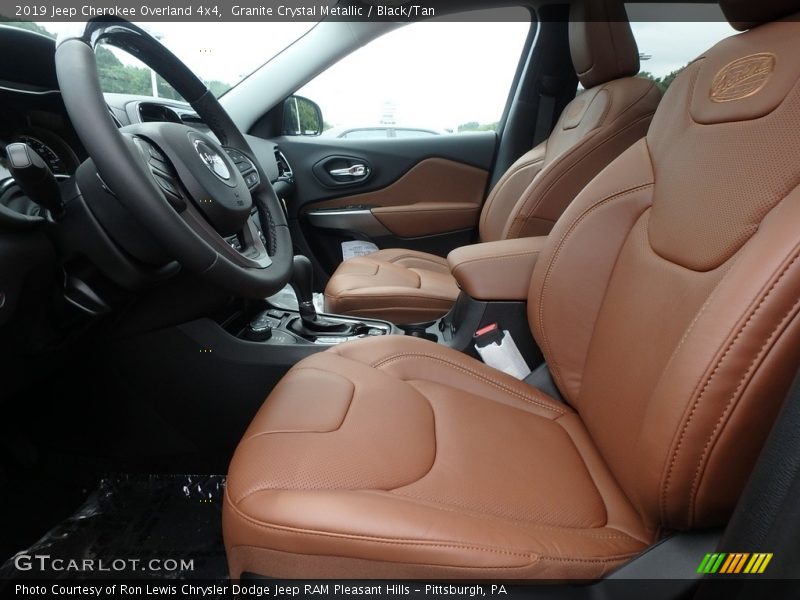 Granite Crystal Metallic / Black/Tan 2019 Jeep Cherokee Overland 4x4